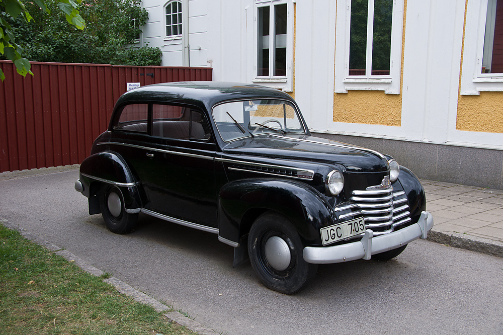 IMGP4695.jpg - Veteranbil i Astrid Lindgrens verden.