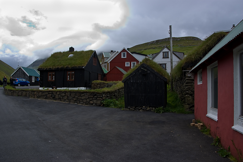 IMGP4658.jpg - Elduvík, en lille bygd med nogle få indbyggere.