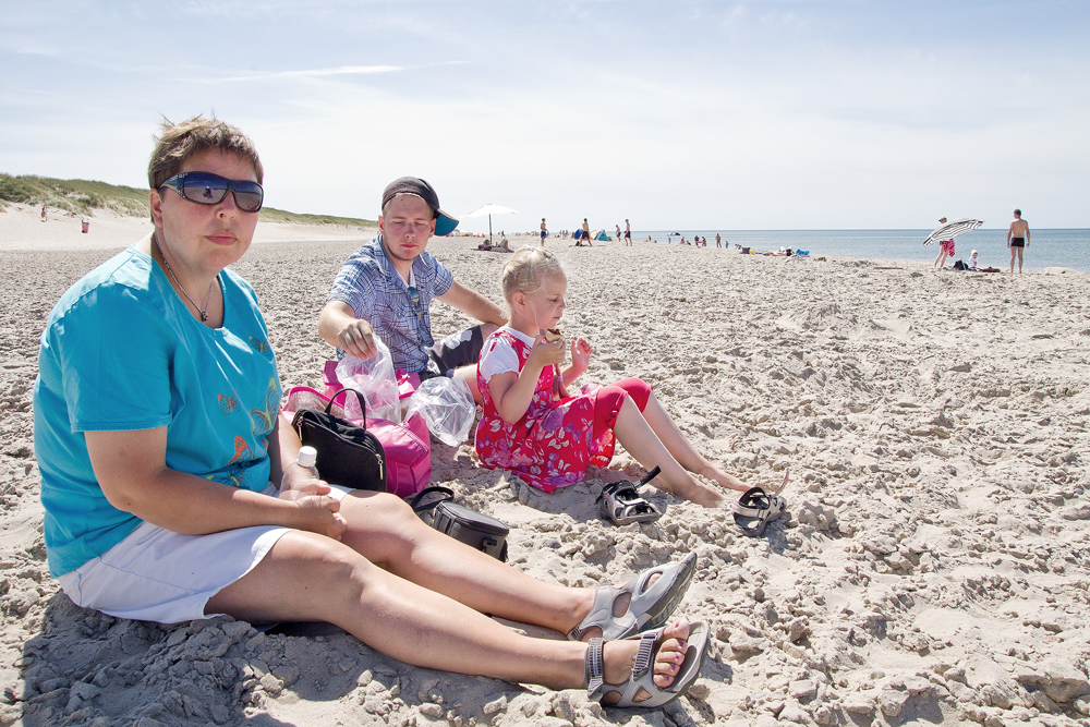 IMGP9904.jpg - Frokost på stranden.