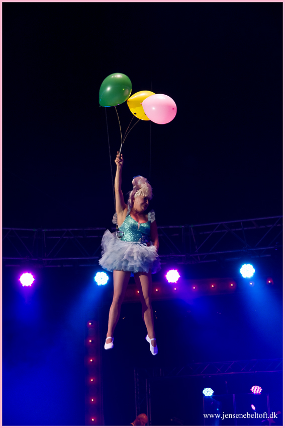 IMGP3764.jpg - UGE 32: Signe på ballonfærd i Cirkus Summarum.