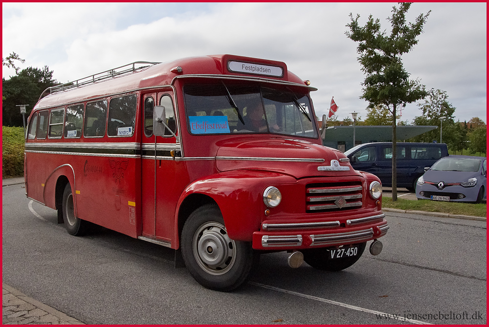 IMGP1069.jpg - UGE 41 : Den gamle bus.